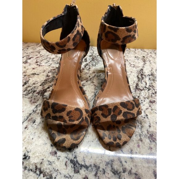 Style & Co Ankle Strap Heels 7 Leopard Print Open Toe Block Sandals Chic - Picture 1 of 6